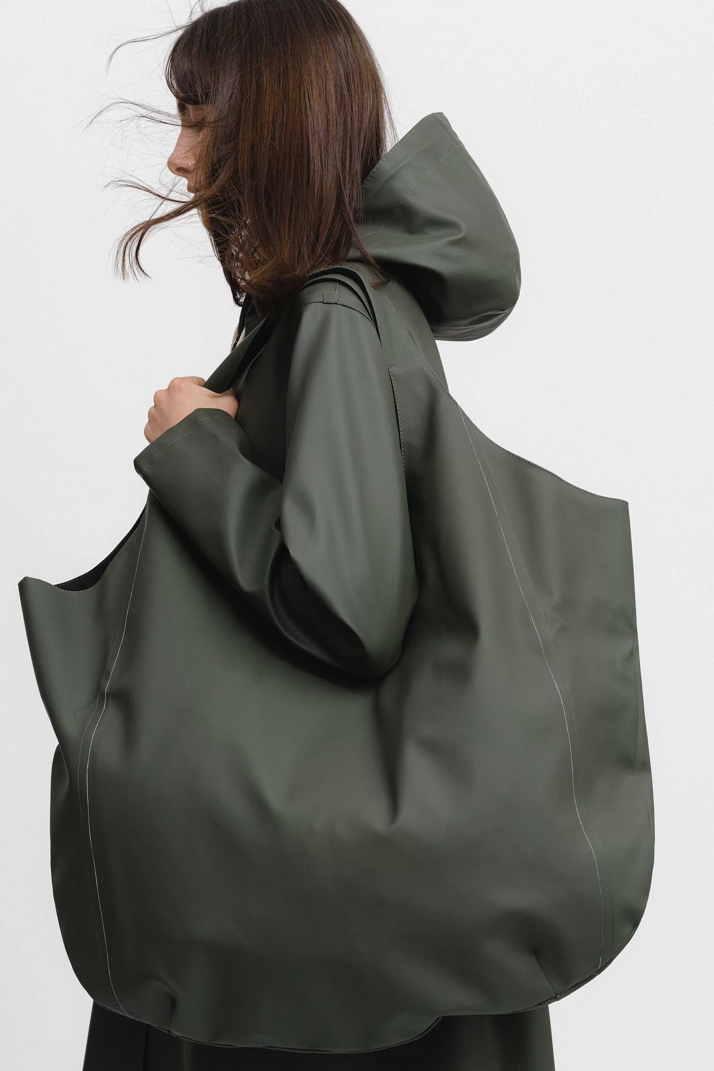 STUTTERHEIM Helgeposer<Svea Bag